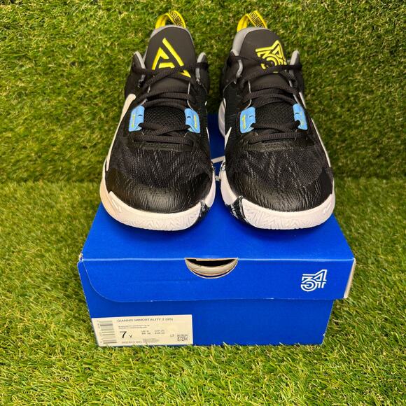 Nike Giannis Immortality 2 GS 'Black White' Size 7Y DQ1943-001 - Picture 2 of 9